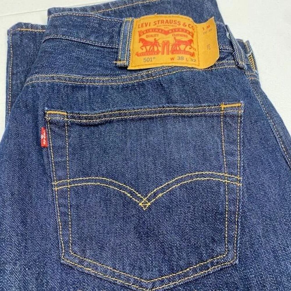 Levis 501 Original Mens Jeans 38x32 Dark Wash Straight Leg Button Fly NWOT(312-3